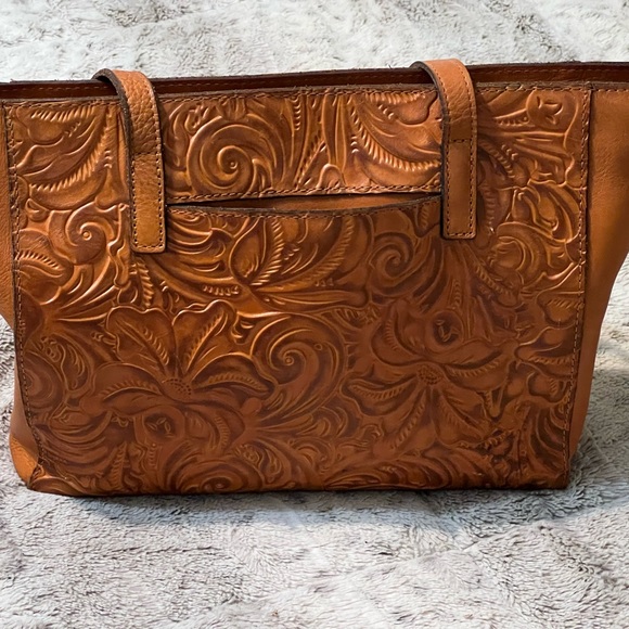 Patricia Nash Tooled Leather tote/purse. - Picture 2 of 5